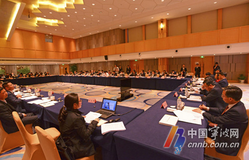 人大代表审议工作报告 徐能_副本.jpg