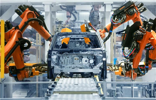 Automobile industry posts positive growth for three months in a row