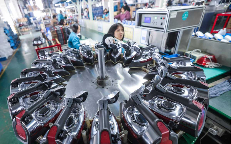 Second-gen entrepreneurs take up family biz batons