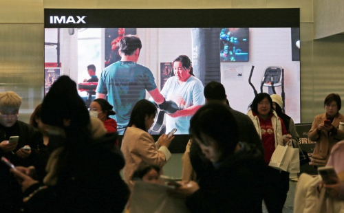Experts weigh in on blockbuster's weight loss strategy