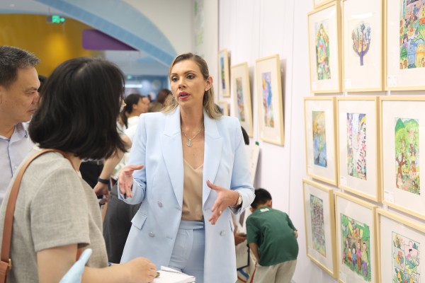 Painting contest cements Ningbo’s ties with intl sister cities 