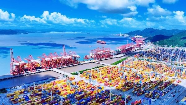 Ningbo's foreign trade hits 843b yuan in Jan-July