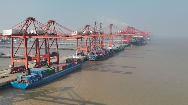 Chongqing-Ningbo sea-rail transport enables seamless exports