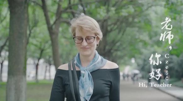 Magdalena Gimbut, a Polish teacher at Ningbo Tech University