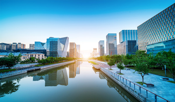 Foreign investment, trade highlighted in Government Work Report