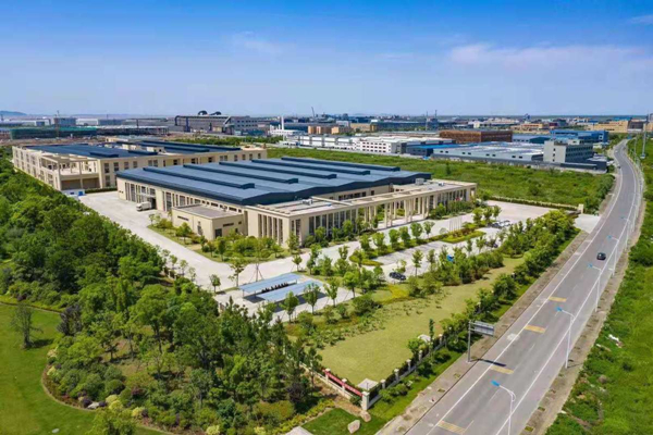 Ningbo magnet for CEEC investment