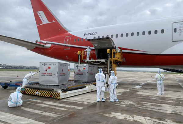 First batch of CEEC exhibits arrives in Ningbo
