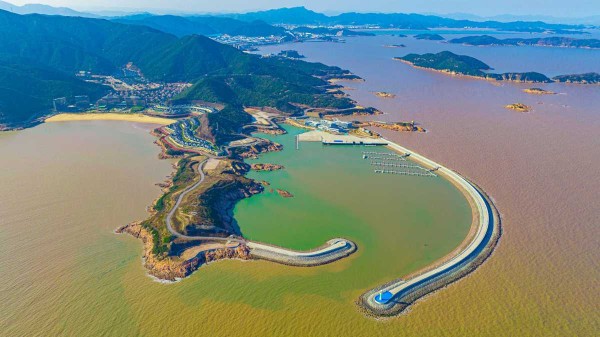 In Pics: Spring forwards on the coastal trail 