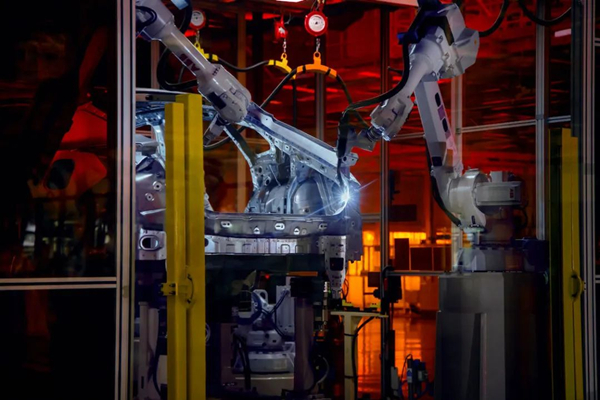 Smart manufacturing gains steam in Ningbo    