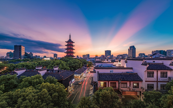 Top 10 Chinese cities by number of domestically listed firms
