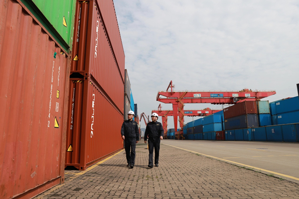 Ningbo achieves record-high foreign trade growth in Q1