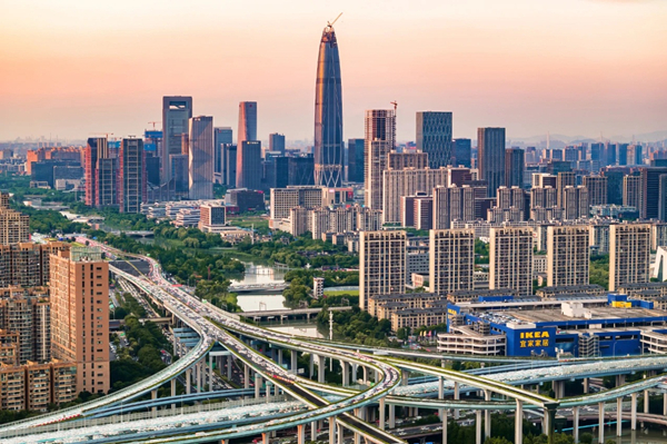 Ningbo's economy thrives Jan-May