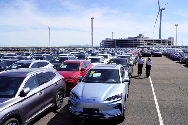 Car exports via Ningbo ports surge by 132% in May