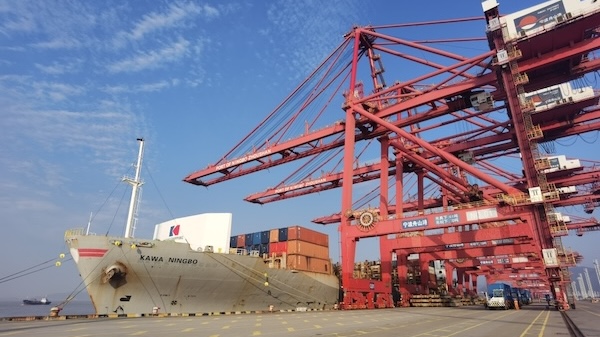 Lithium batteries head for Europe from Ningbo Chuanshan Port