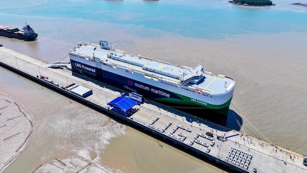 New ro-ro route links Ningbo, Mideast
