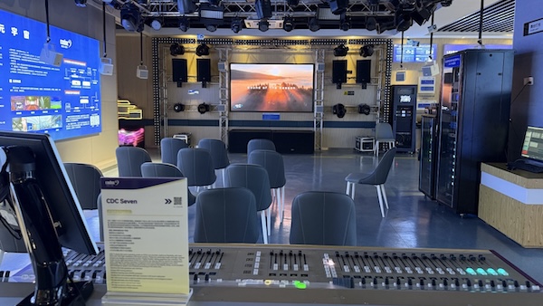 Ningbo enterprise powers sound of China's national parade