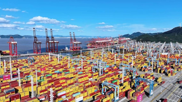 Ningbo's foreign trade from Jan-Oct hits 1.21 trillion yuan